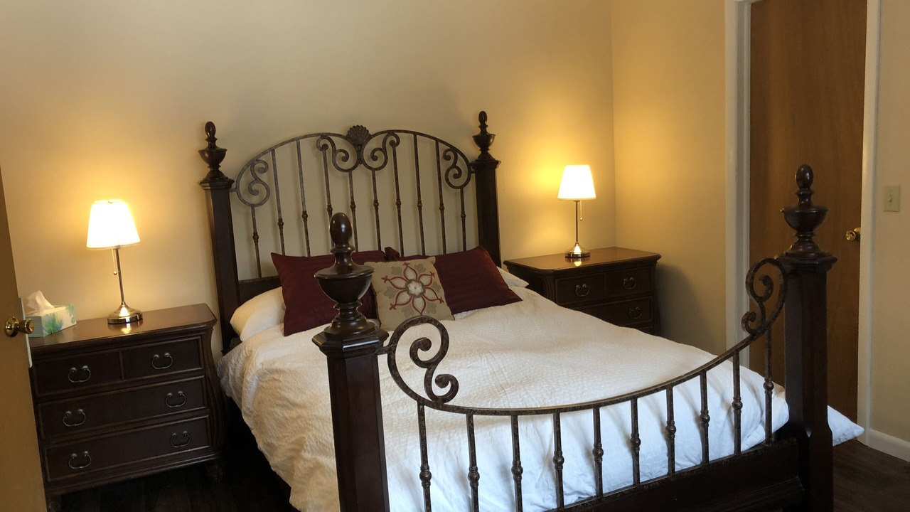 Photo of Bedroom in Mayfield