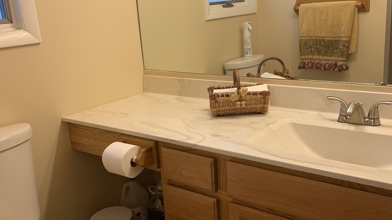 Photo of Bathroom in Mayfield