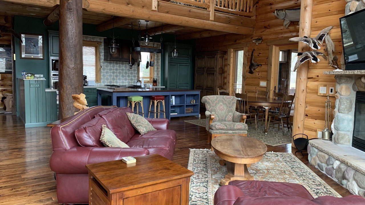 Photo of Livingroom in Mukwonago