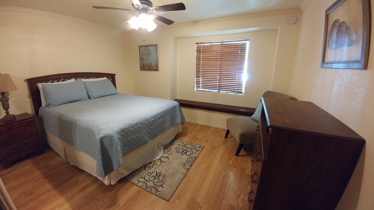 Photo of Bathroom in Page