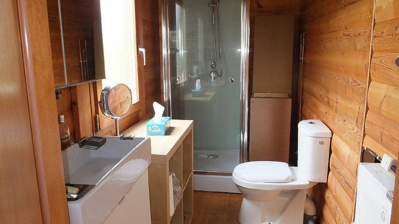 Photo of Bathroom in Saint-Germain-de-Tallevende-la-Lande-Vaumont