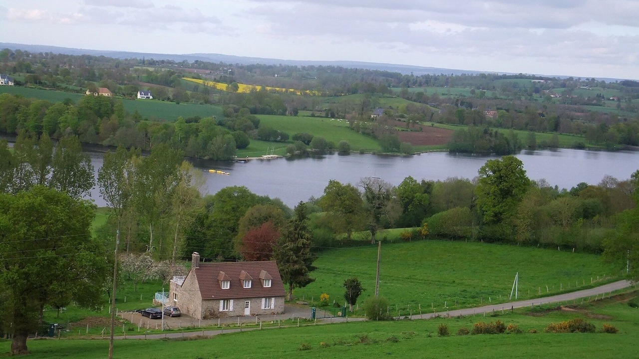 Photo of Outdoor in Saint-Germain-de-Tallevende-la-Lande-Vaumont