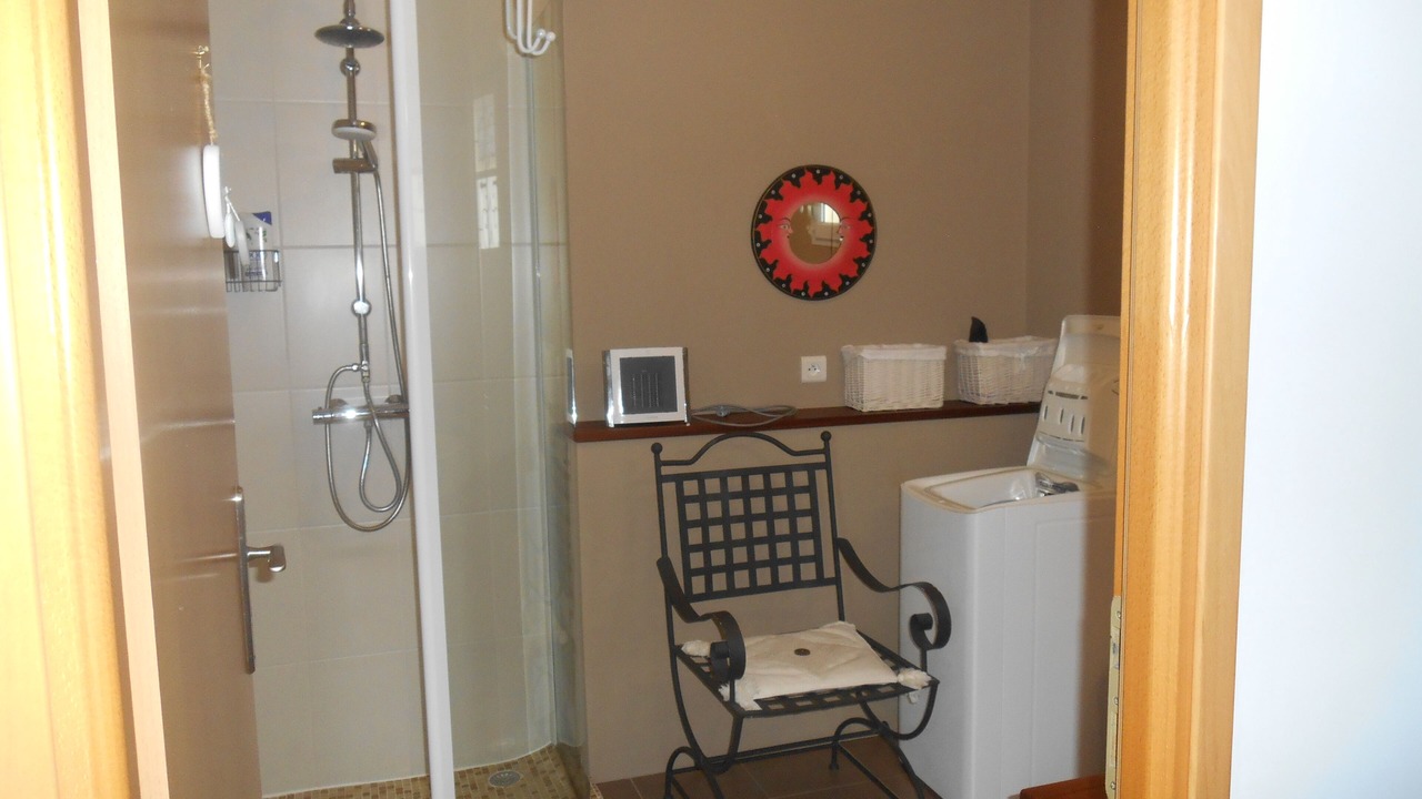 Photo of Bathroom in L'Aiguillon-sur-Vie