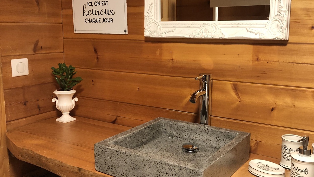Photo of Bathroom in Ramonchamp