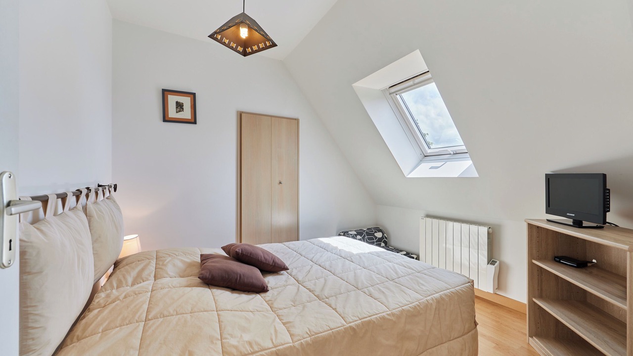 Photo of Bedroom in Fleury