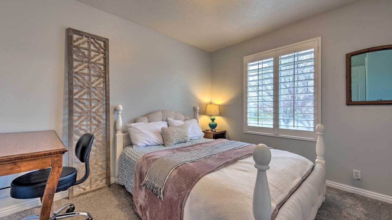 Photo of Bedroom in Lehi
