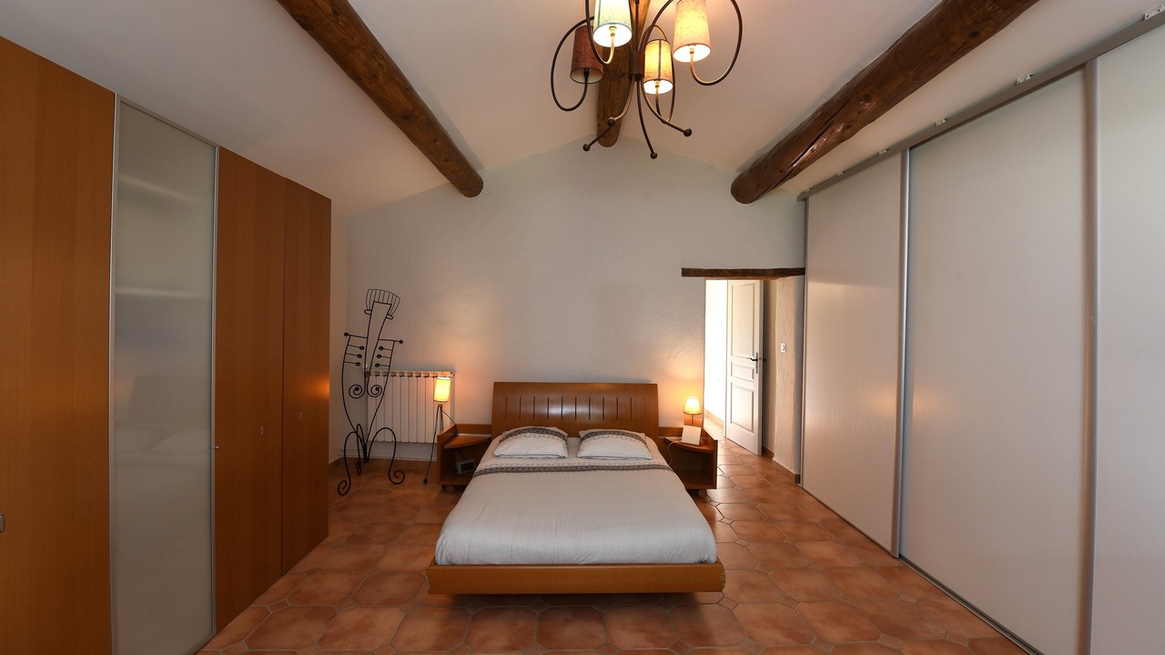 Photo of Bedroom in Caumont-sur-Durance