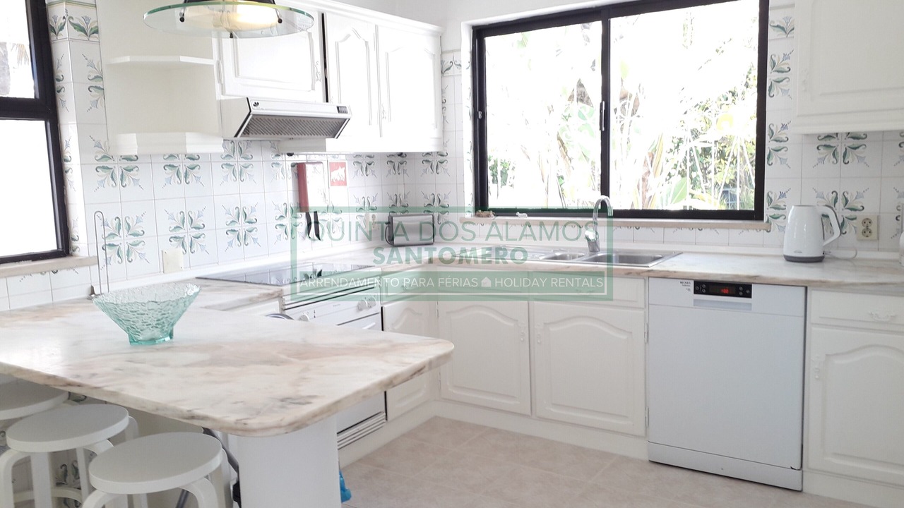 Photo of Kitchen in Guia