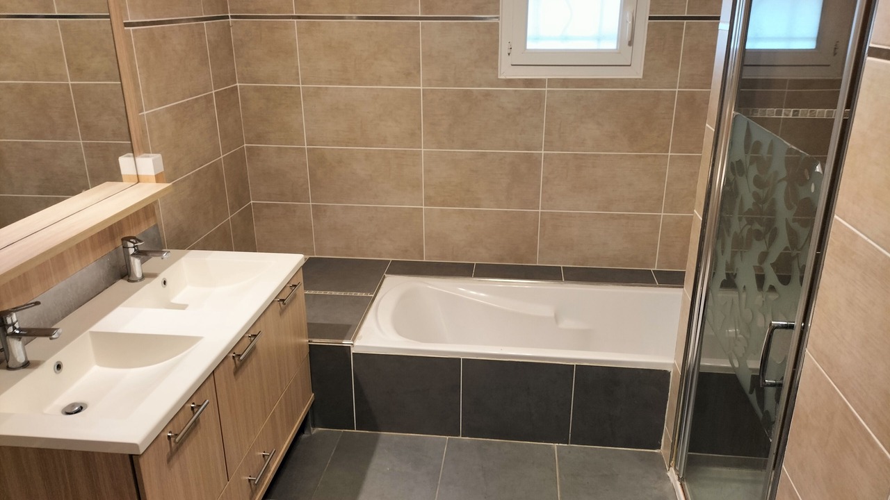 Photo of Bathroom in Lagorce