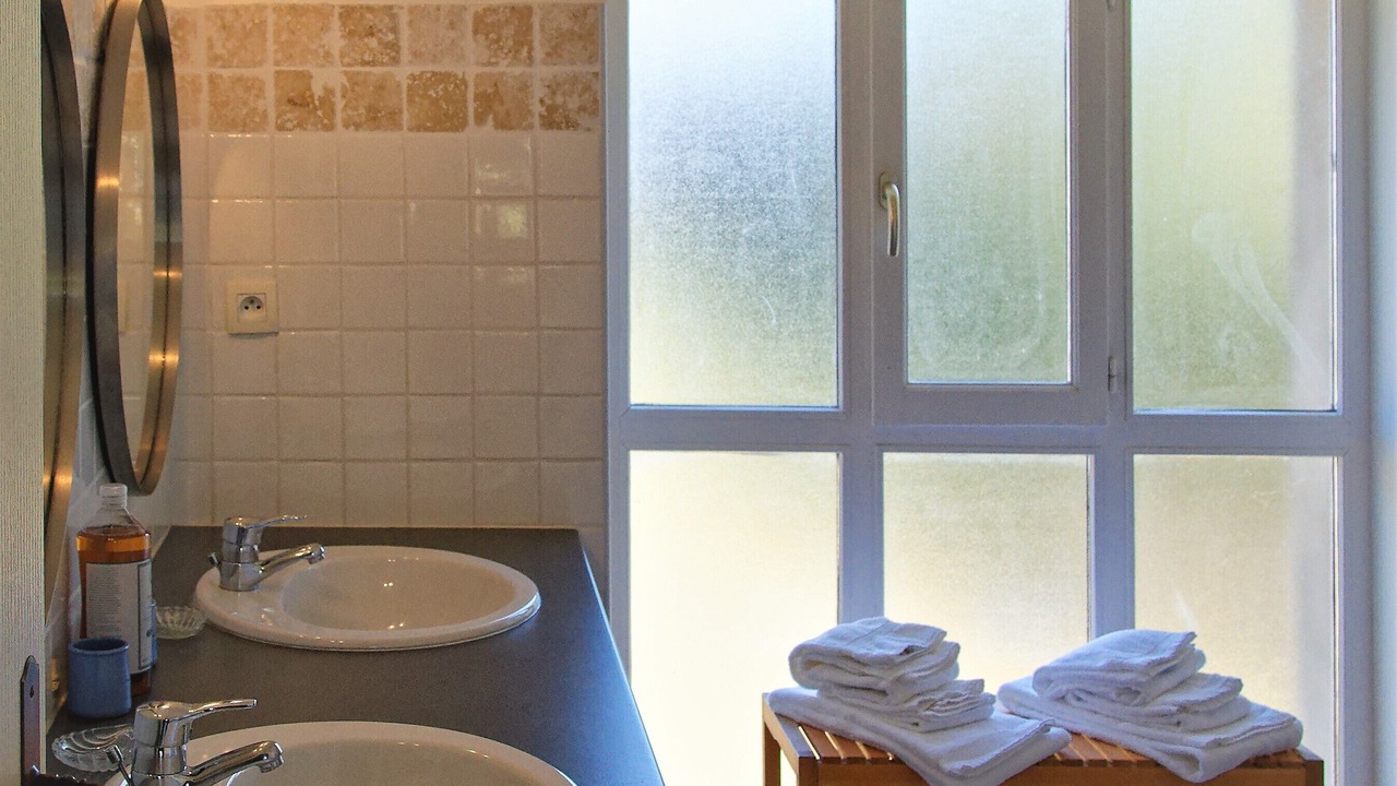 Photo of Bathroom in Conques-sur-Orbiel