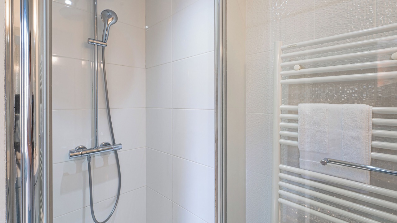 Photo of Bathroom in Hotel de Ville - Quinconces