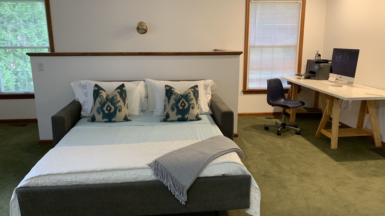 Photo of Bedroom in Hampton Bays