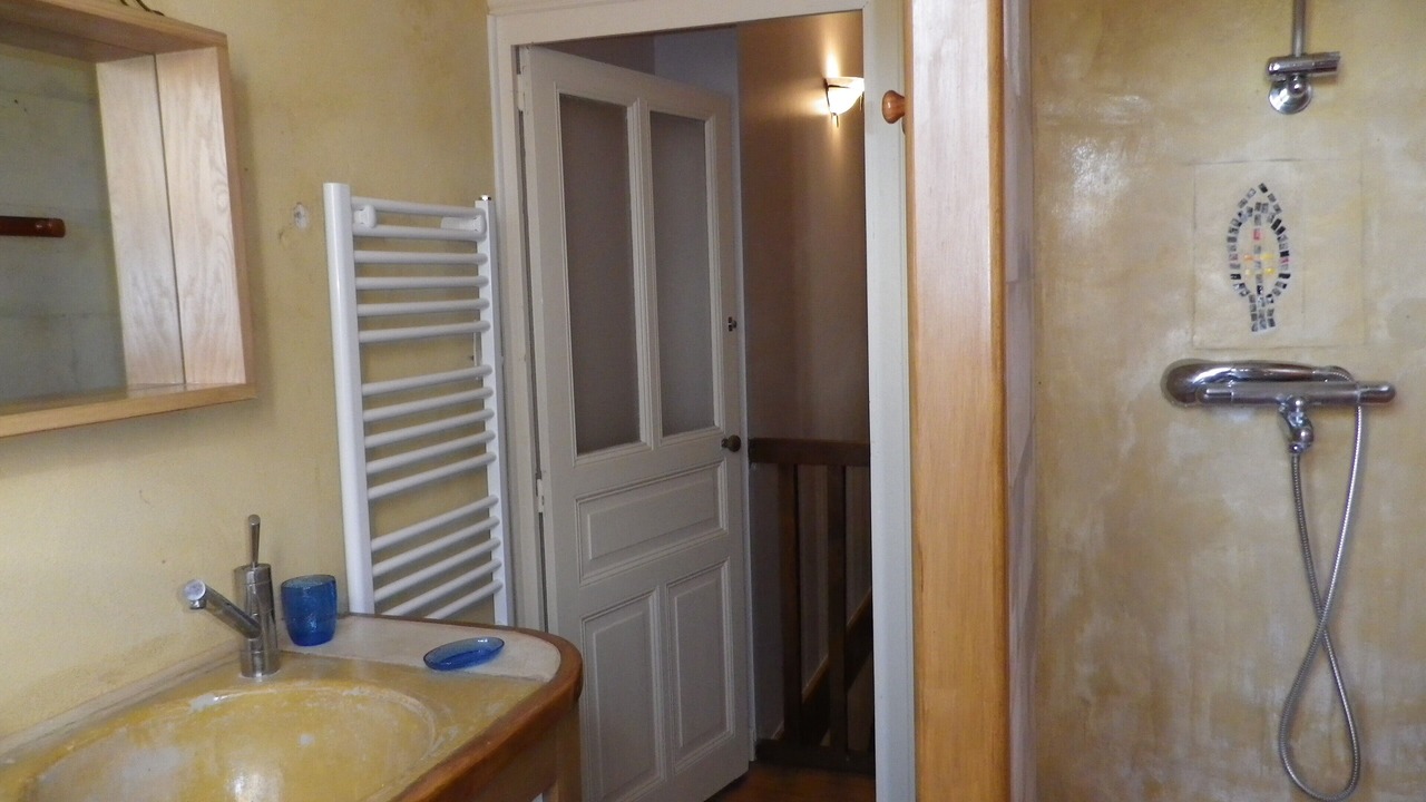 Photo of Bathroom in Saint-Pierre-le-Vieux