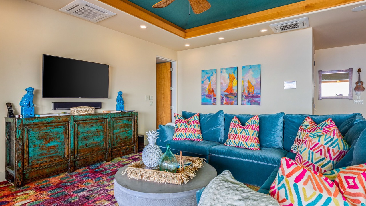 Photo of Livingroom in Kamuela
