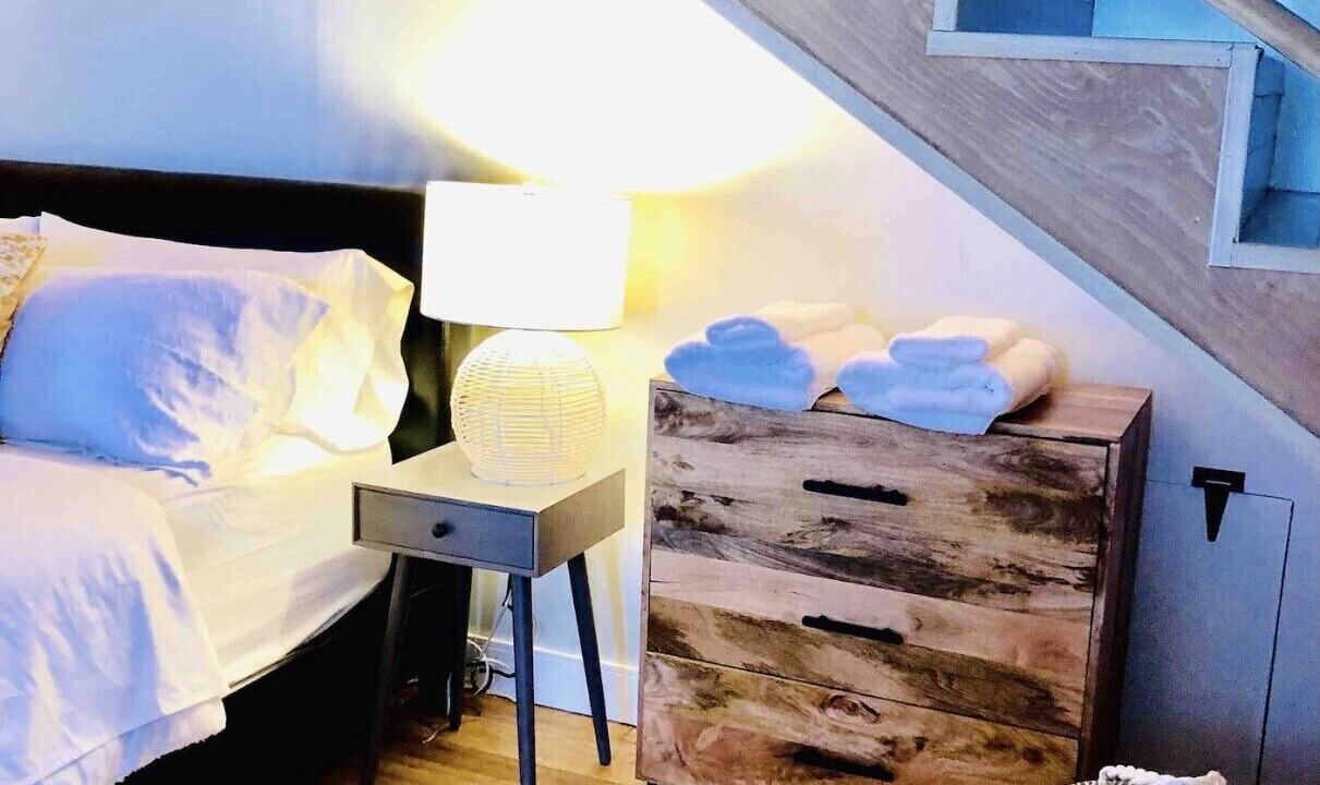 Photo of Bedroom in Okanagan-Similkameen