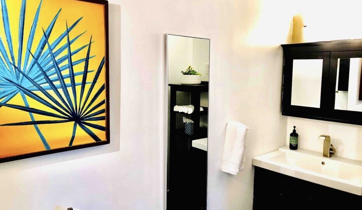 Photo of Bathroom in Okanagan-Similkameen