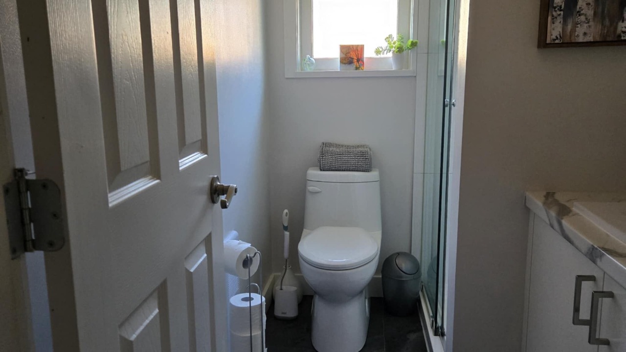 Photo of Bathroom in Maple Ridge