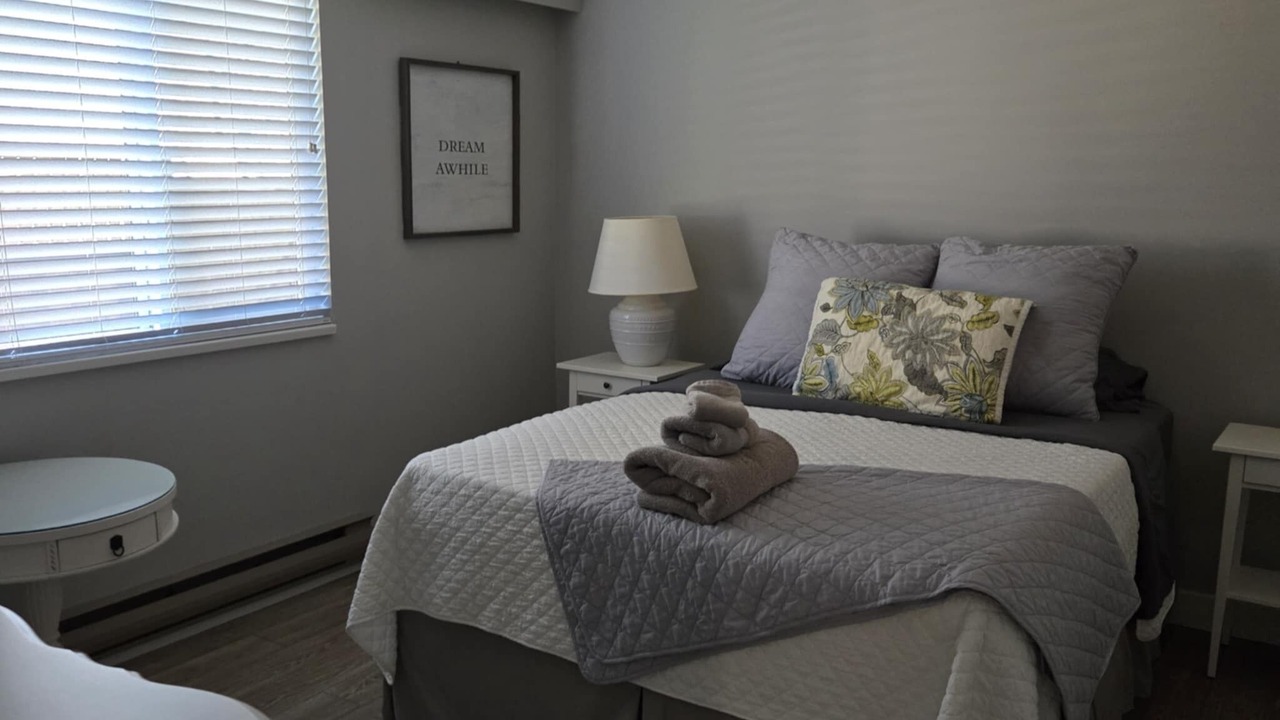 Photo of Bedroom in Maple Ridge