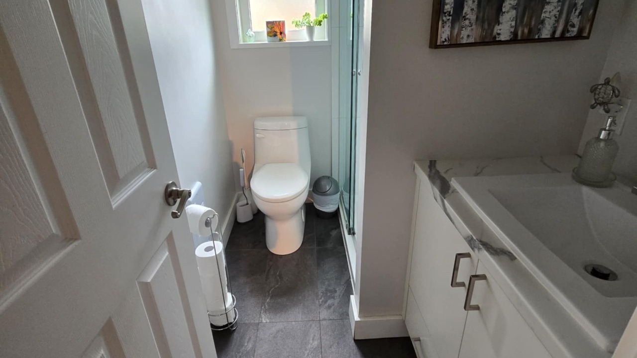 Photo of Bathroom in Maple Ridge