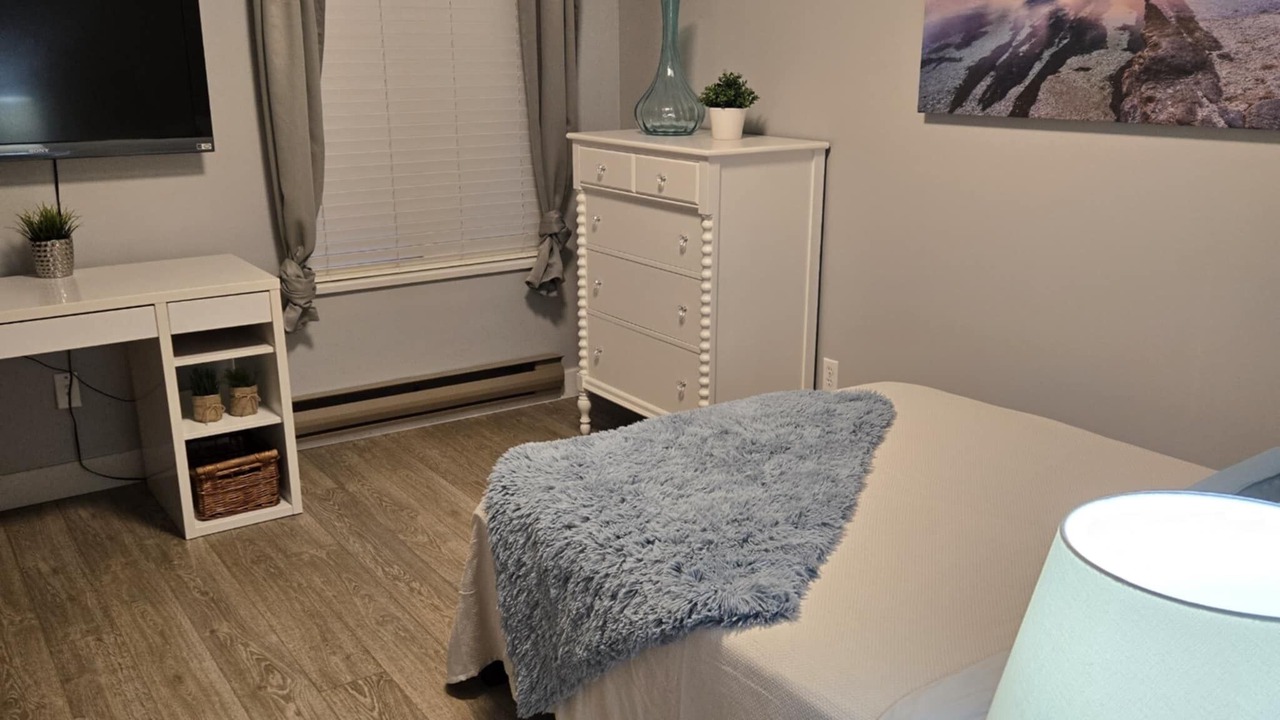 Photo of Bedroom in Maple Ridge