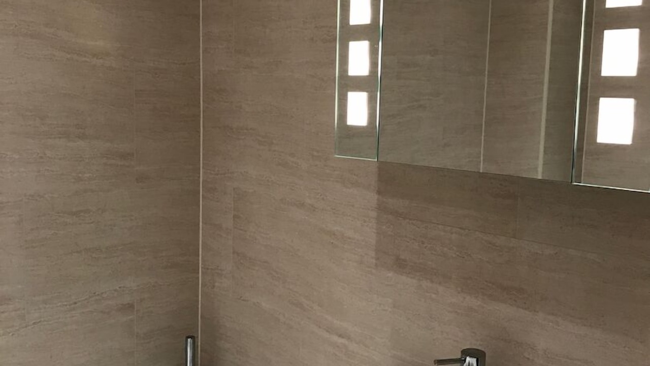 Photo of Bathroom in West Bay