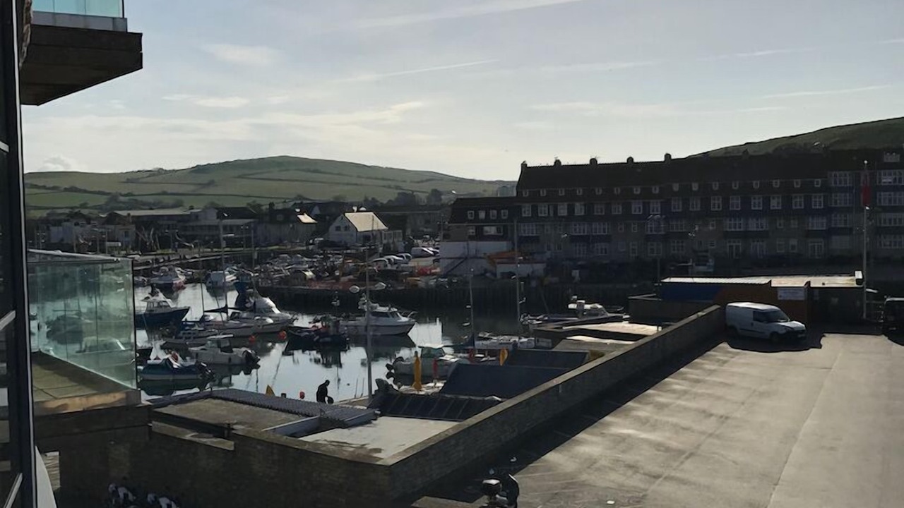 Photo of Patio Balcony in West Bay