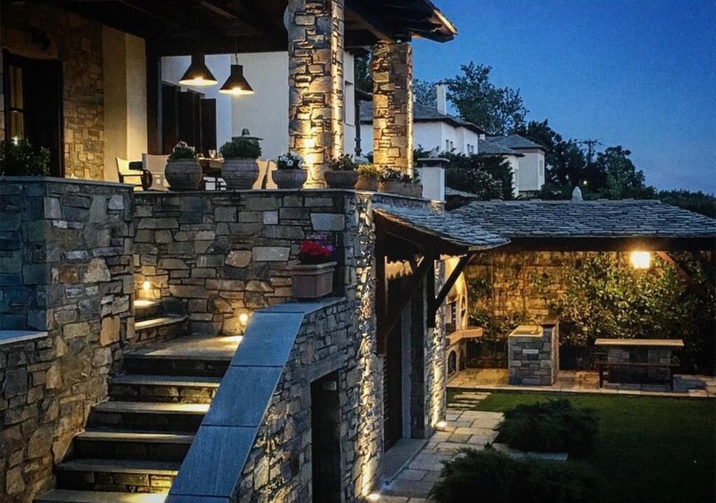 Photo of Outdoor in Milies