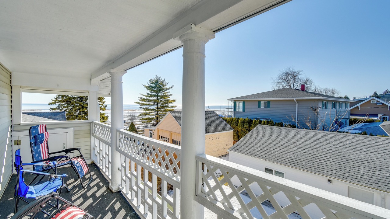Photo of Patio Balcony in Manitowoc
