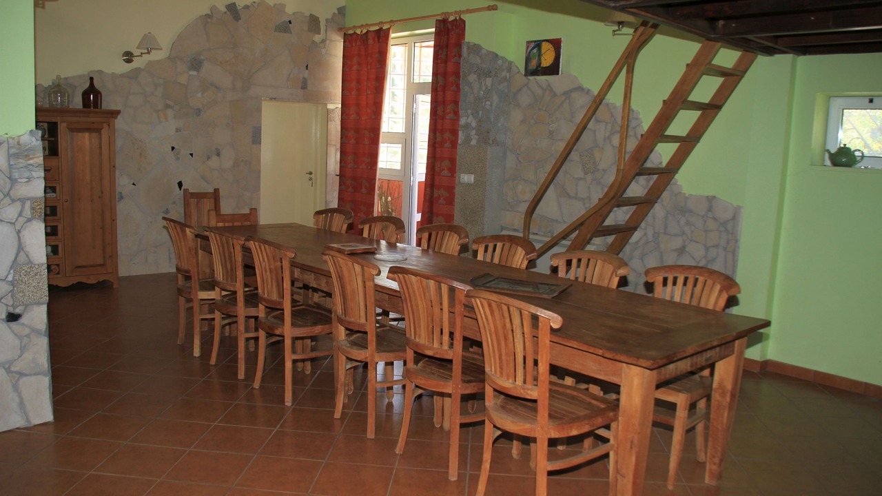 Photo of Others in Cacia