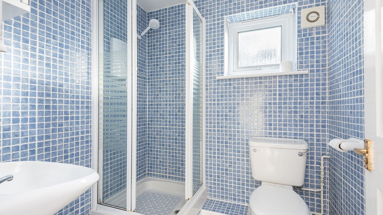 Photo of Bathroom in Trenance