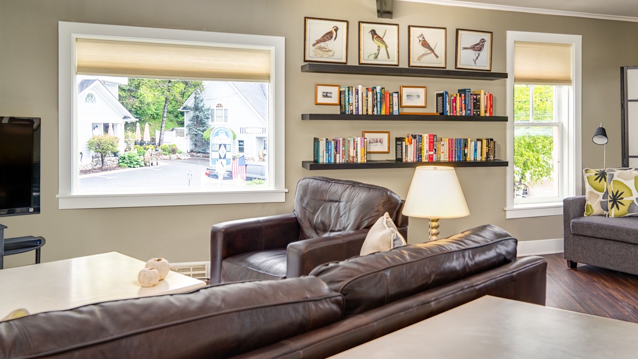 Photo of Livingroom in Harbor Springs