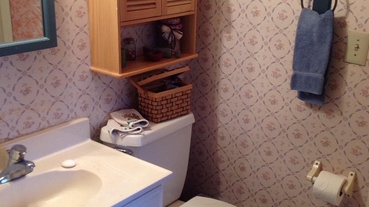 Photo of Bathroom in Colgate