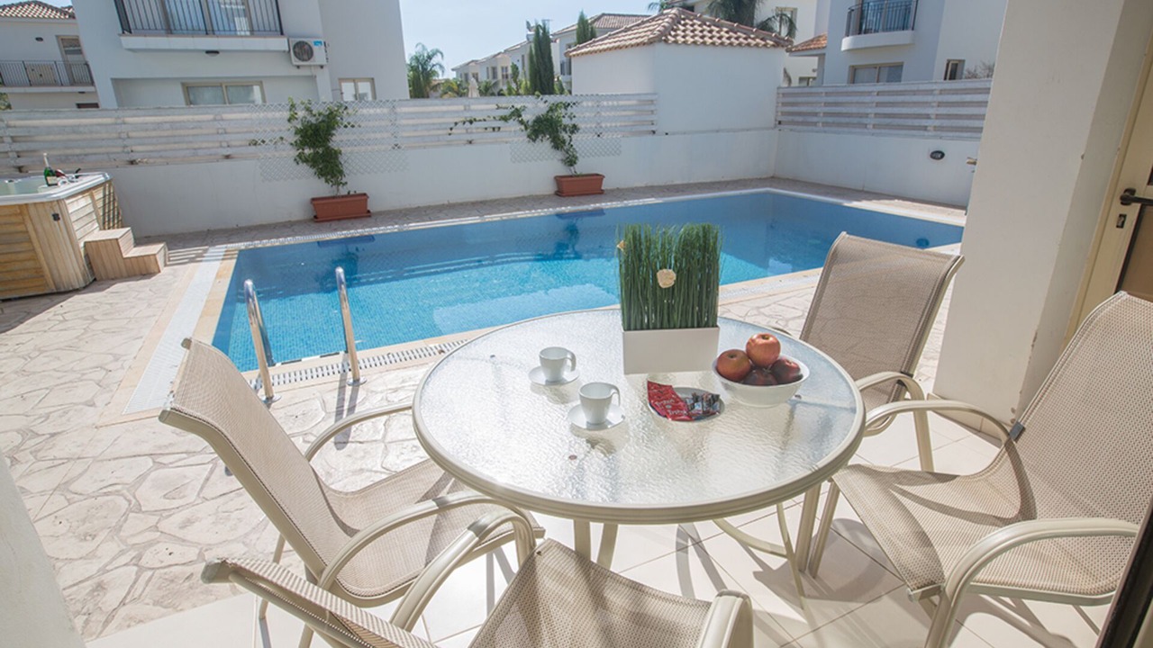 Photo of Outdoor in Pernera