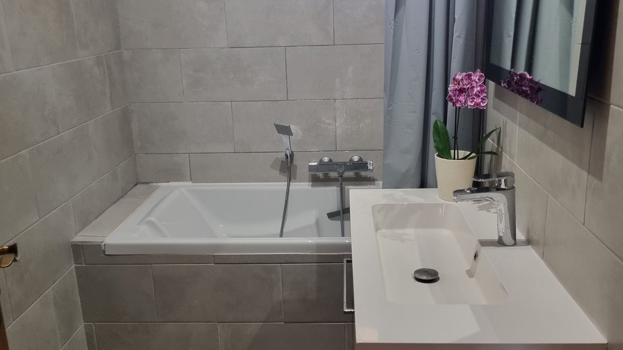 Photo of Bathroom in Ajaccio