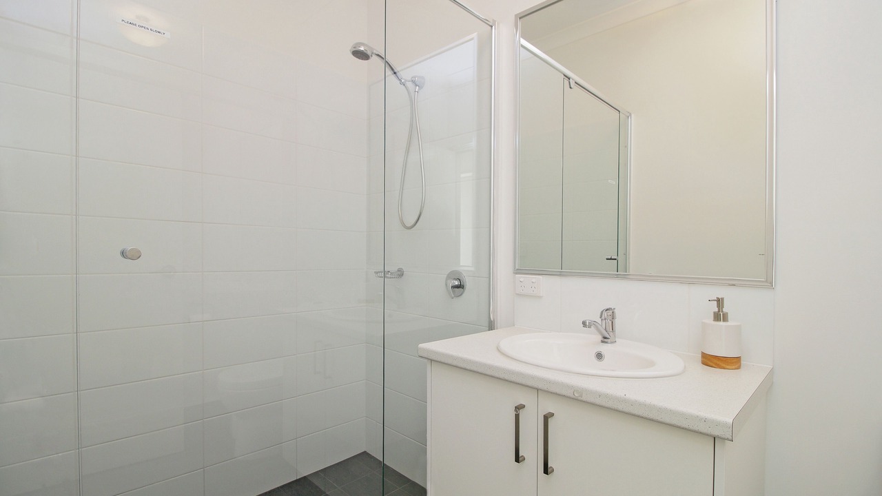 Photo of Bathroom in Falcon