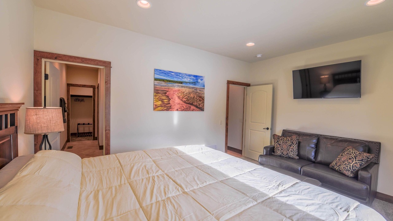 Photo of Bedroom in Ennis