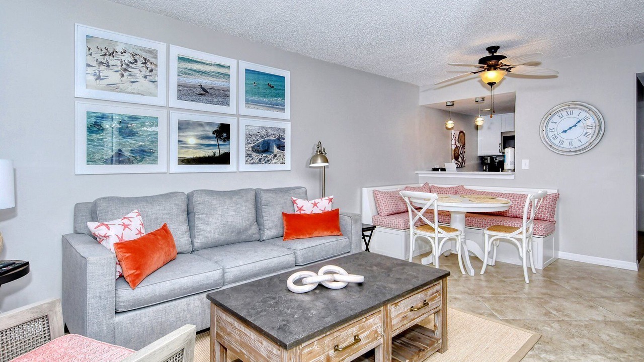 Photo of Livingroom in Longboat Key
