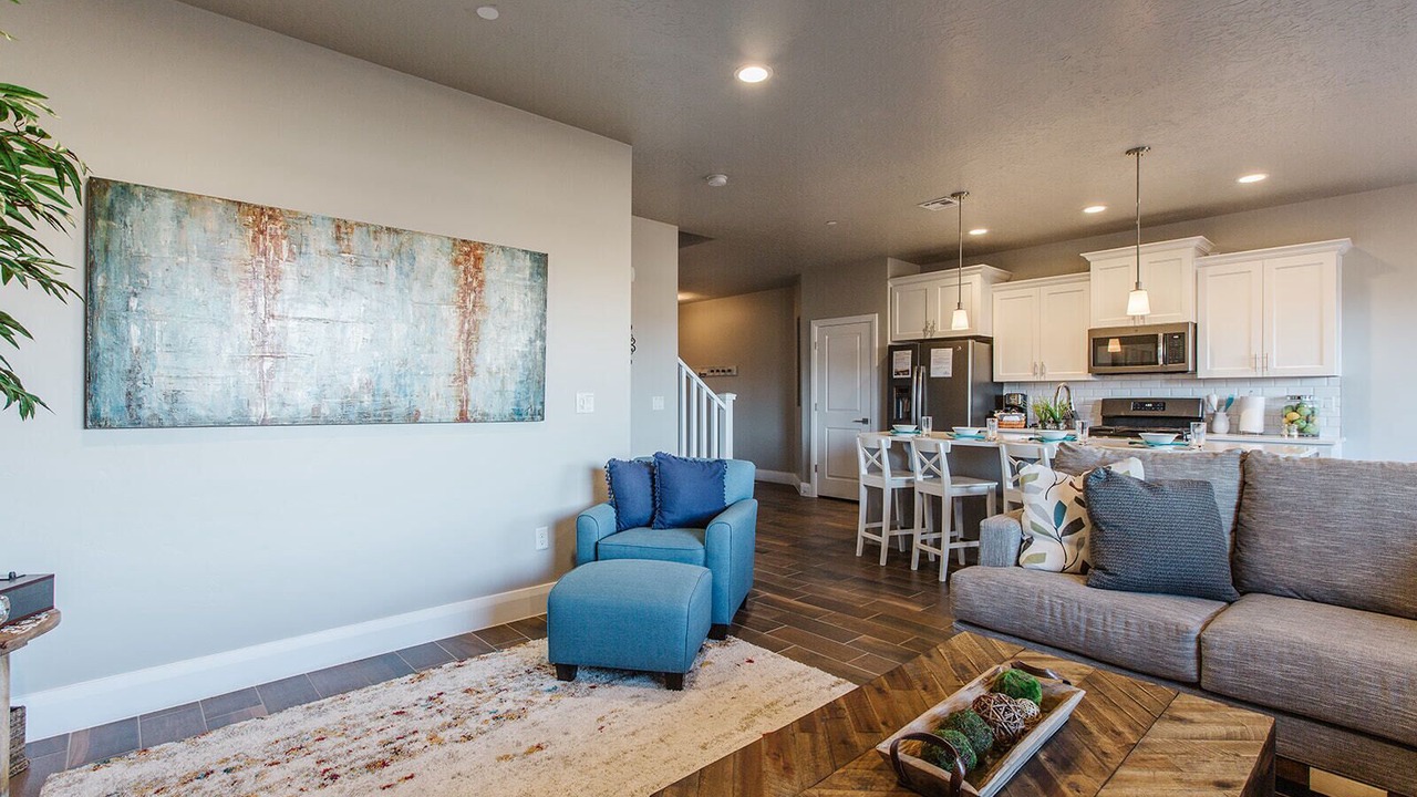Photo of Livingroom in Hurricane