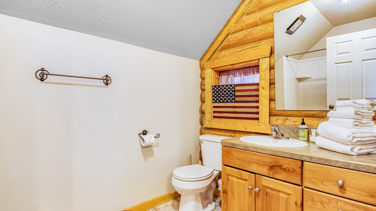 Photo of Bathroom in Harbor Village