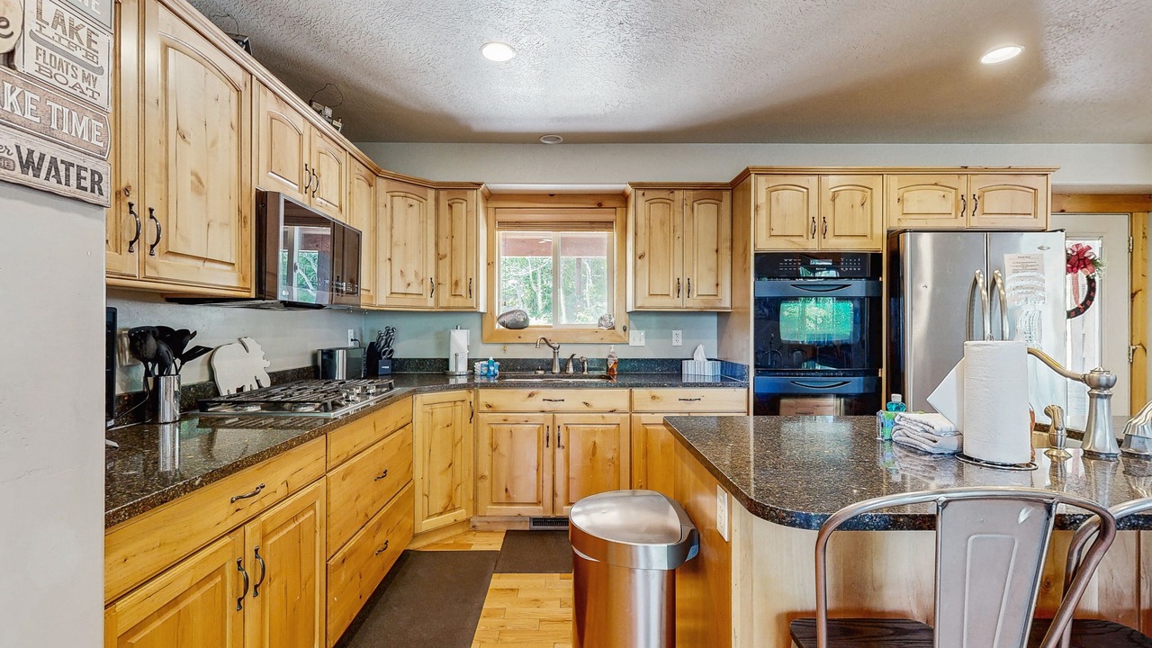 Photo of Kitchen in Harbor Village