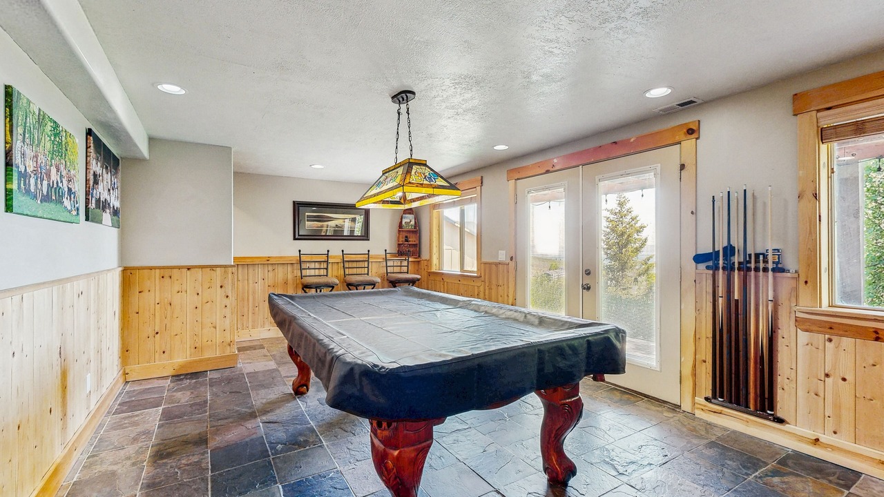 Photo of Bedroom in Harbor Village
