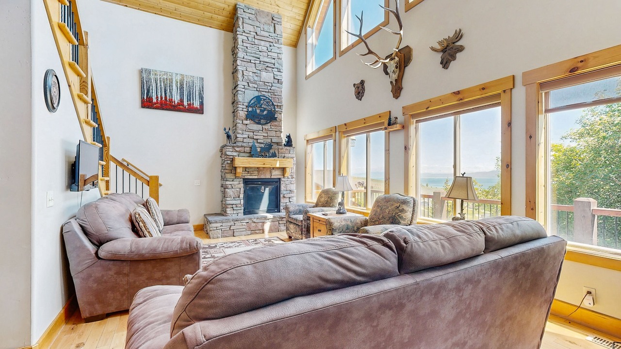 Photo of Livingroom in Harbor Village
