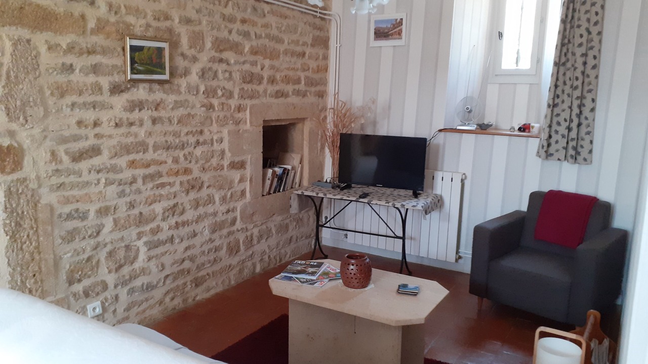 Photo of Livingroom in Sennevoy-le-Bas
