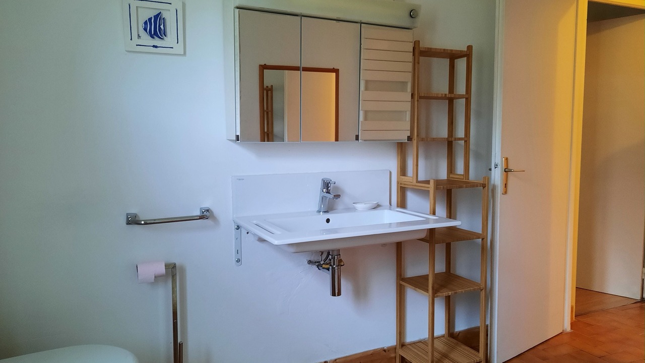 Photo of Bathroom in Le Mesnil-Garnier