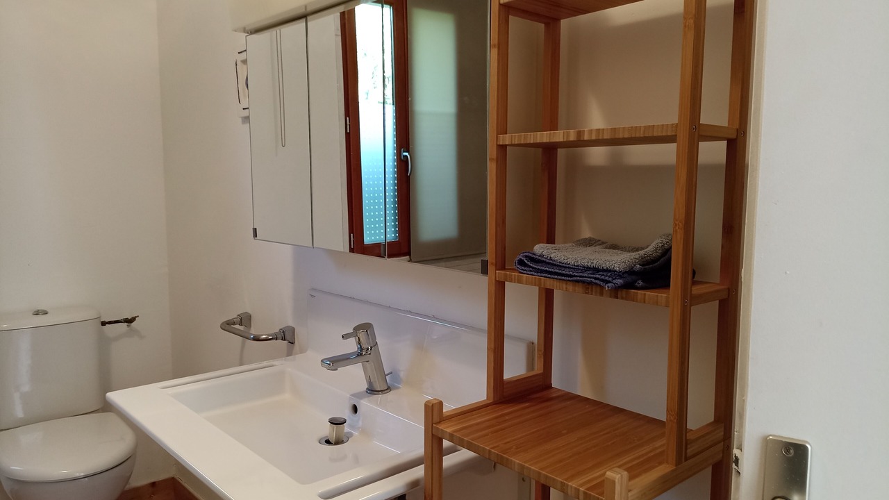 Photo of Bathroom in Le Mesnil-Garnier
