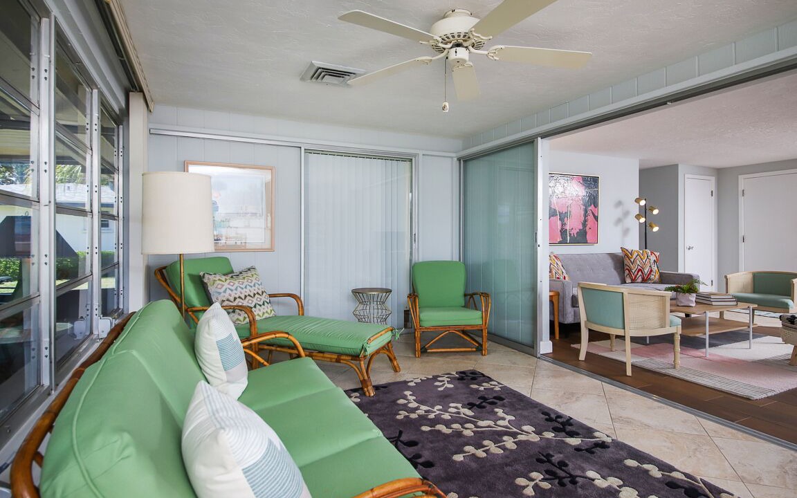 Photo of Livingroom in Gulf Gate Estates
