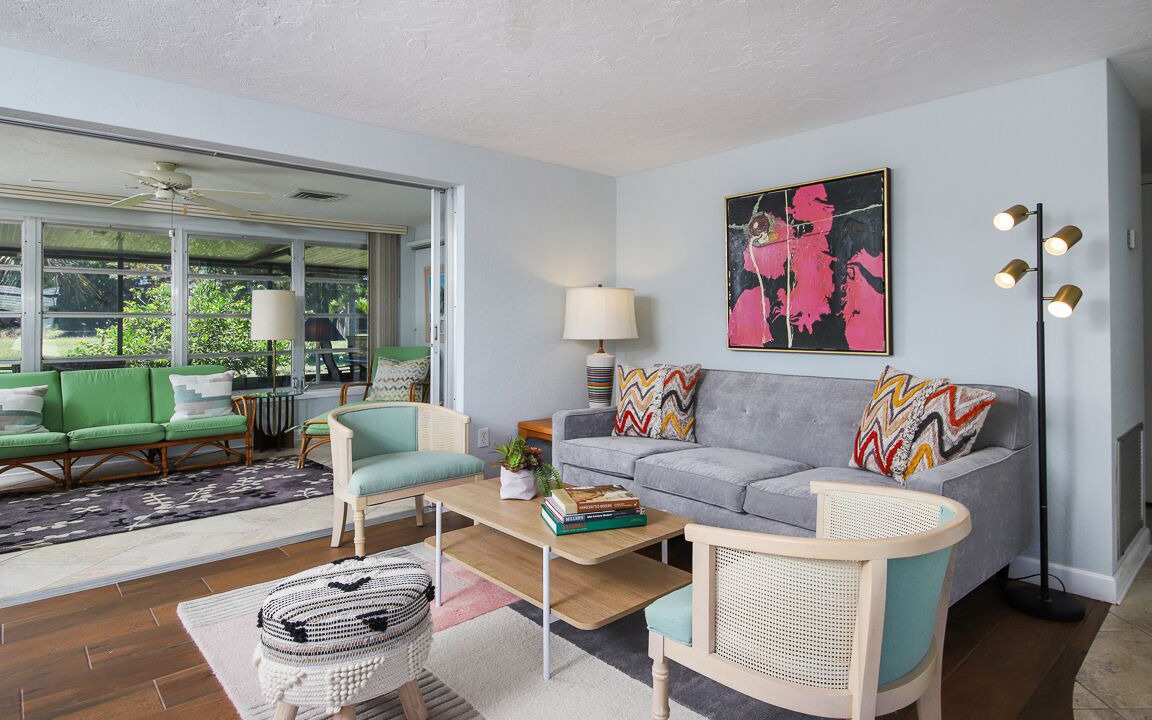 Photo of Livingroom in Gulf Gate Estates