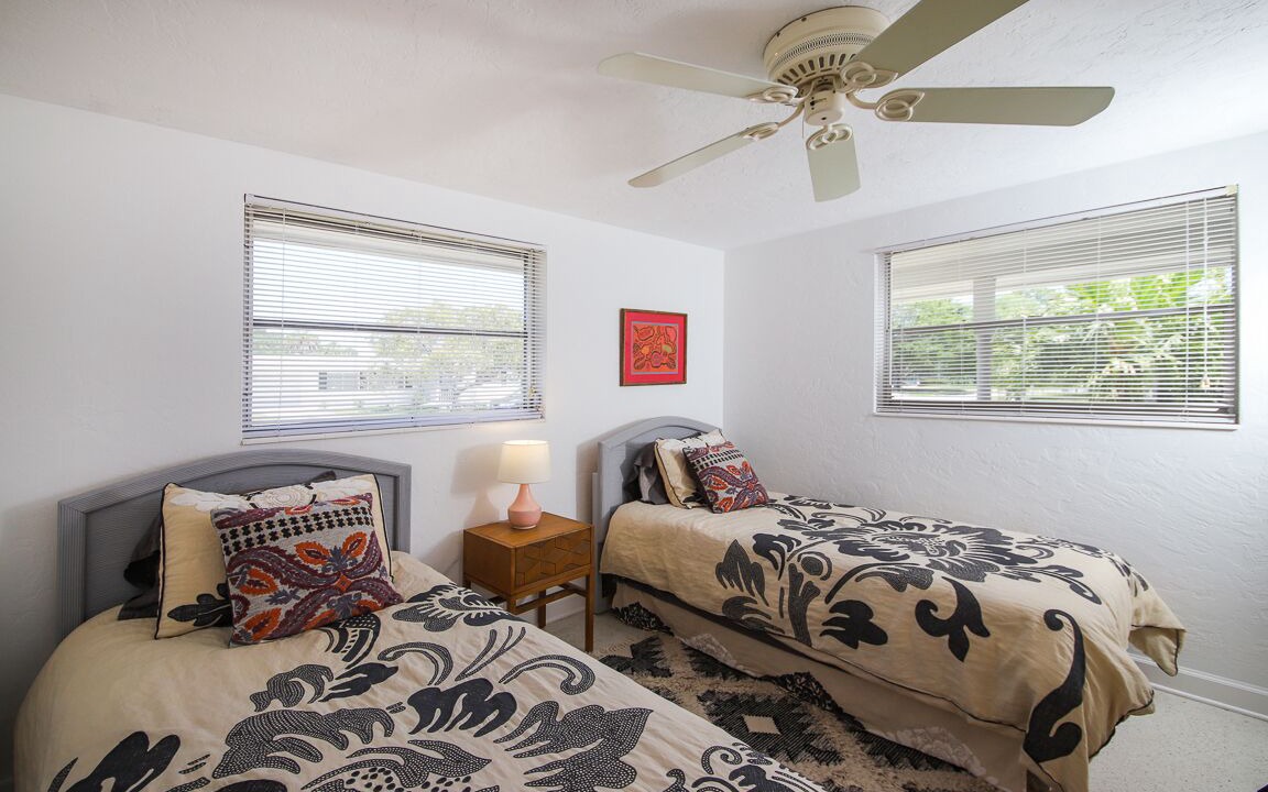 Photo of Bedroom in Gulf Gate Estates
