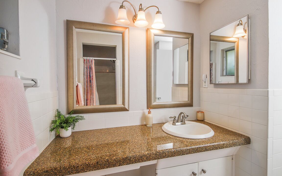 Photo of Bathroom in Gulf Gate Estates