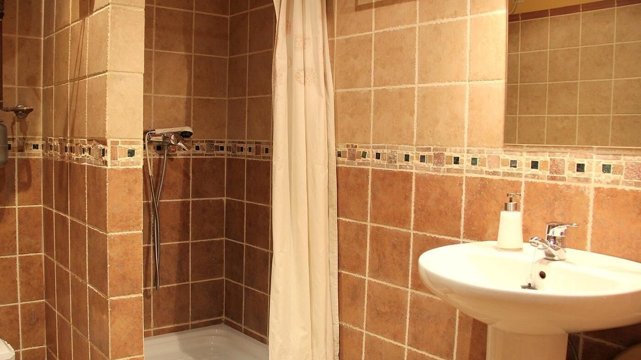 Photo of Bathroom in Calbinya
